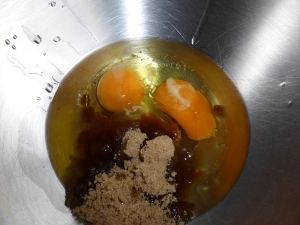 Mix eggs, sugar and oil